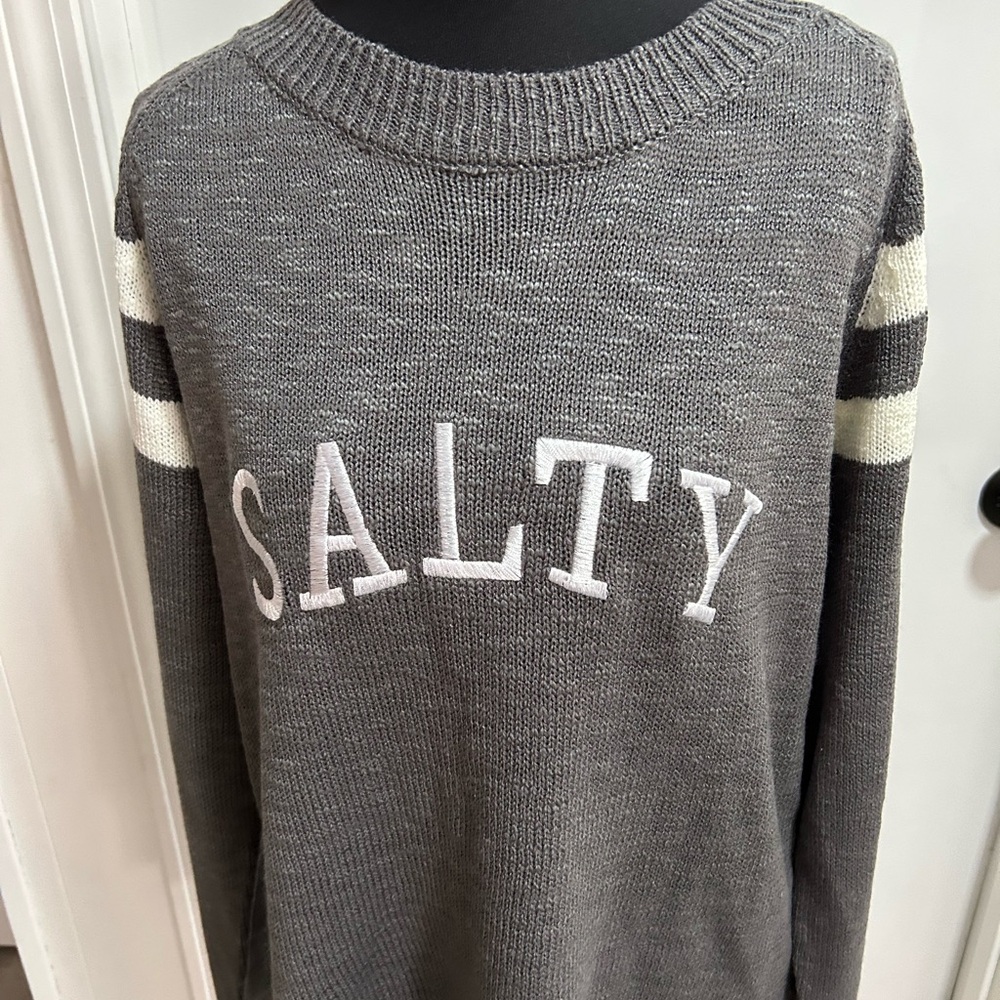SALTY Women's Gray Crew Neck Sweater